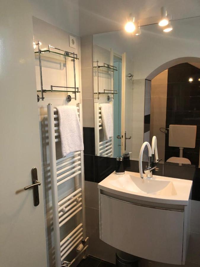 흐바르 Cozy New Flat For 2 Or 3 아파트 외부 사진