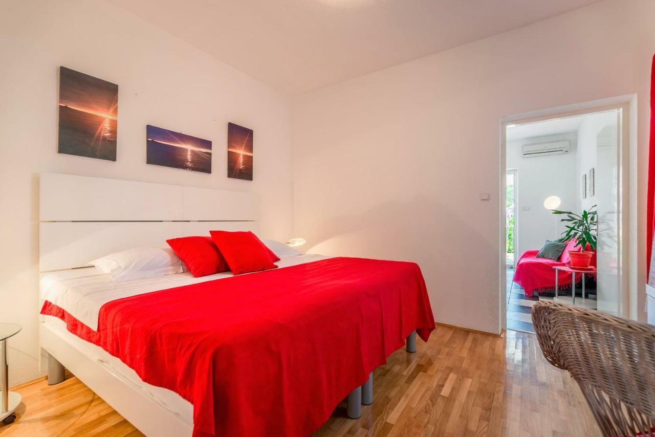 흐바르 Cozy New Flat For 2 Or 3 아파트 외부 사진